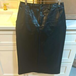Leather skirt. Worn twice. Really cute!